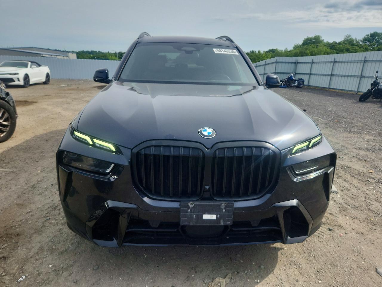 2023 BMW X7 xDrive40I - zdjęcie 5