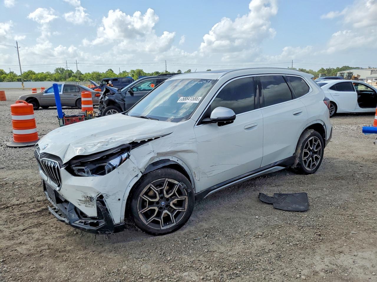 2024 BMW X1 xDrive28I - zdjęcie główne