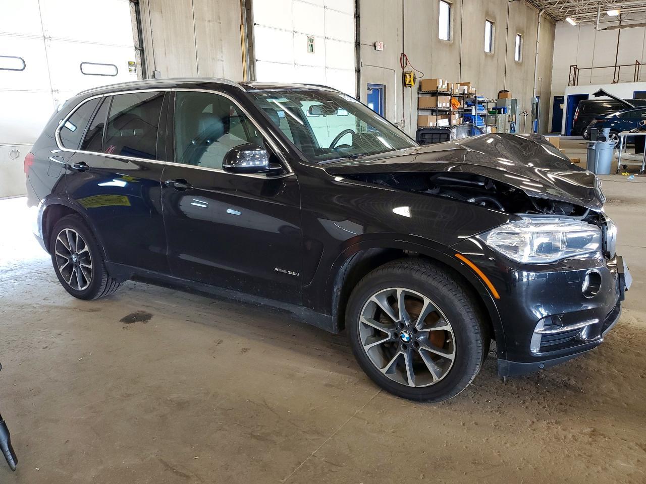 2017 BMW X5 xDrive35I - zdjęcie 4