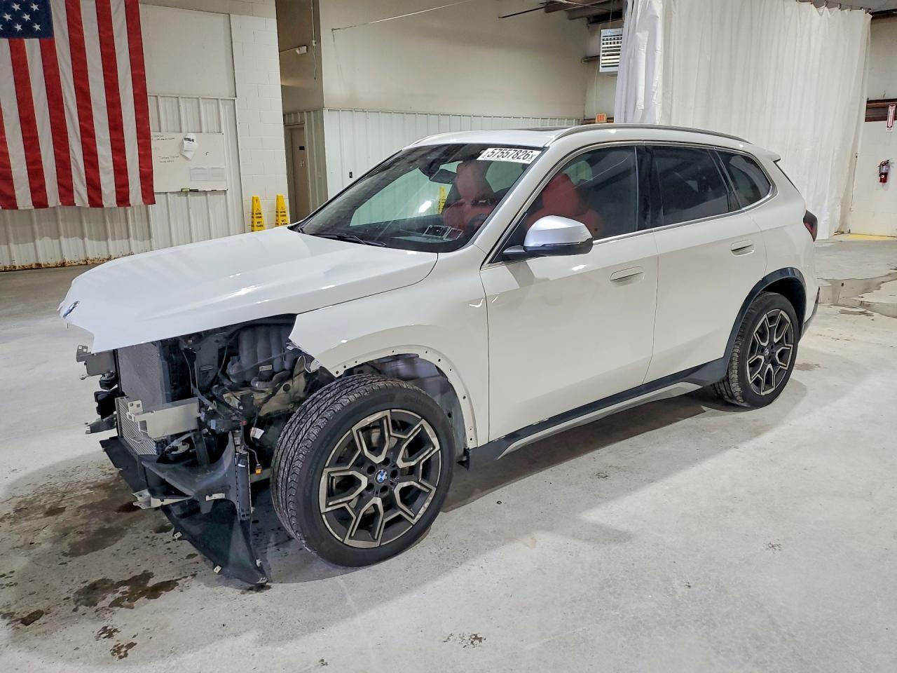 2023 BMW X1 xDrive28I - zdjęcie główne