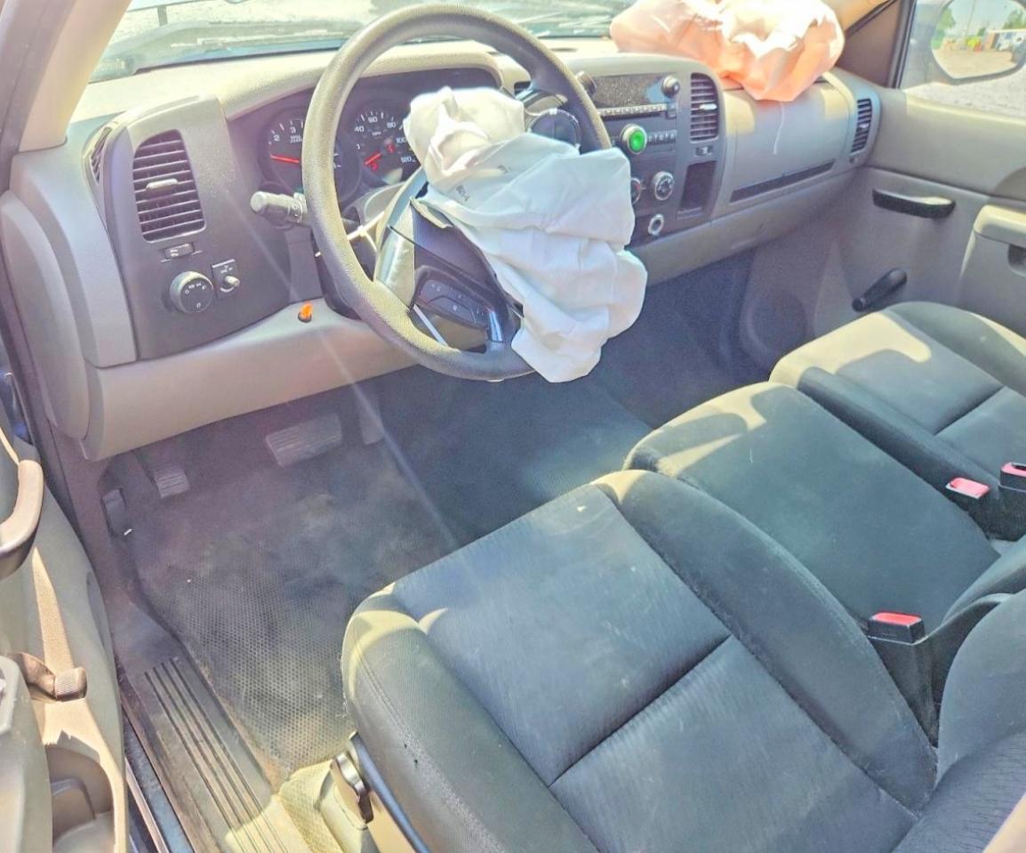 2013 Chevrolet Silverado C1500 - zdjęcie 8