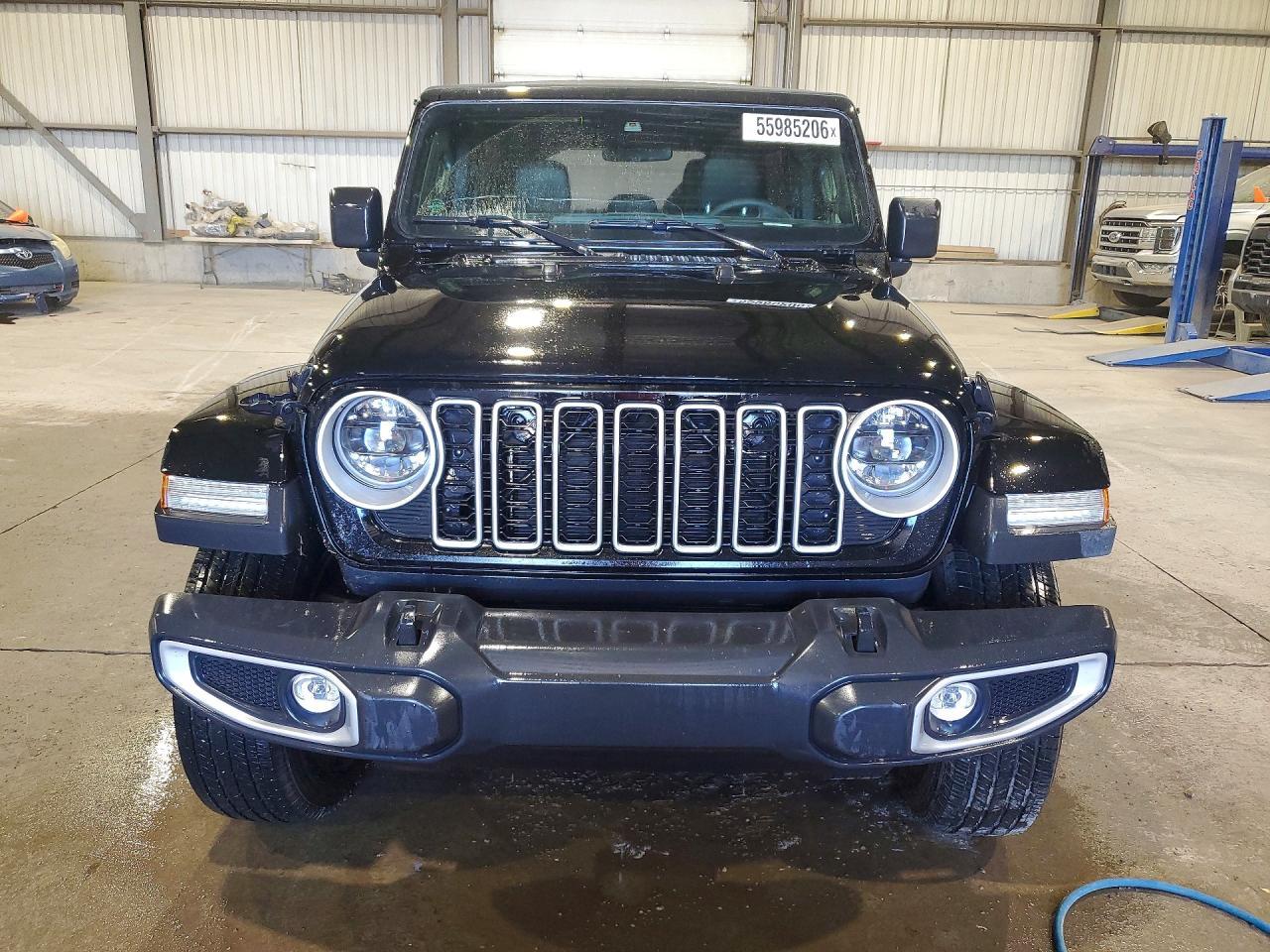 2025 Jeep Wrangler - zdjęcie 5