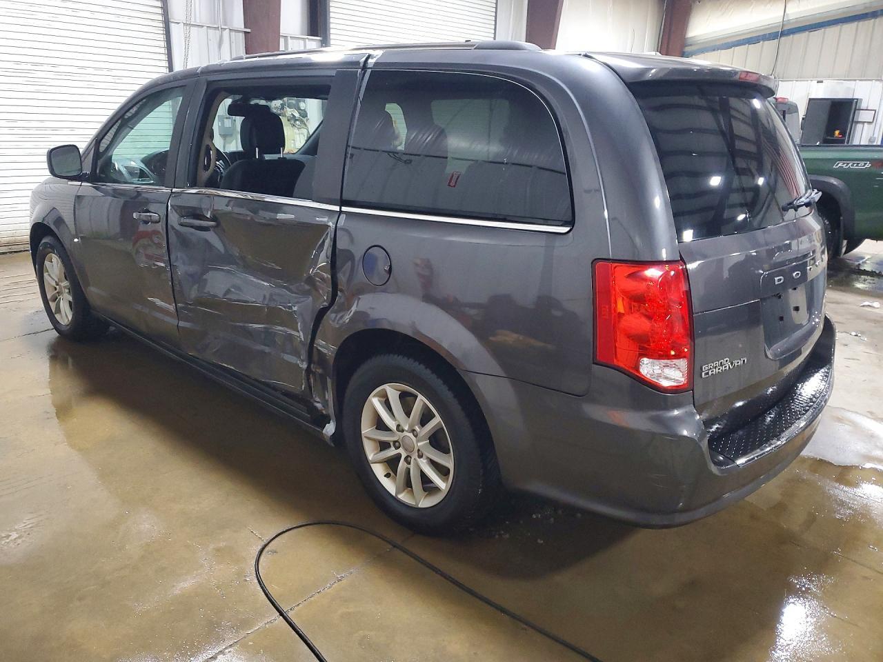 2018 Dodge Grand Caravan Sxt - zdjęcie 2