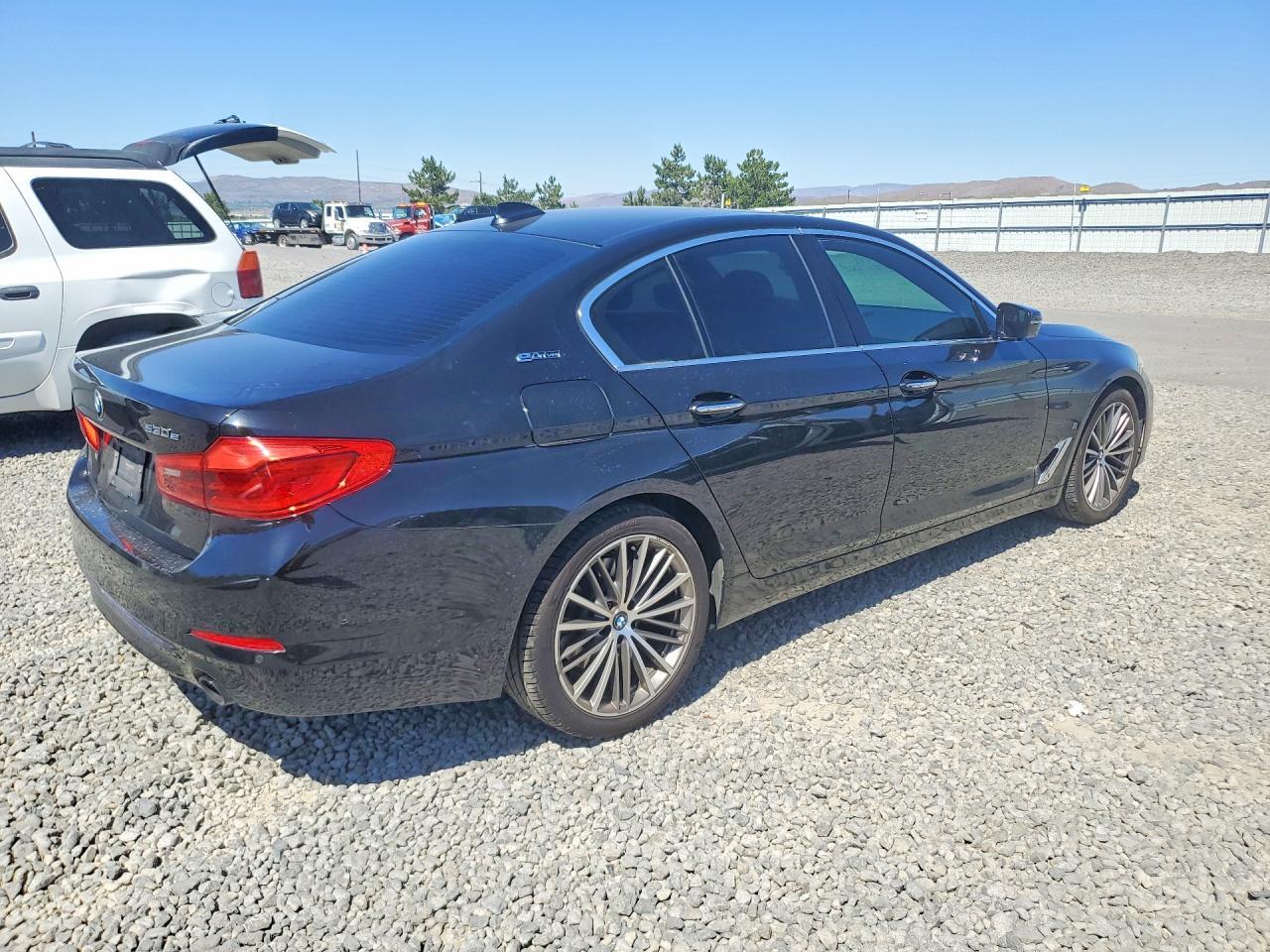 2018 BMW Seria 5 530e - zdjęcie 3
