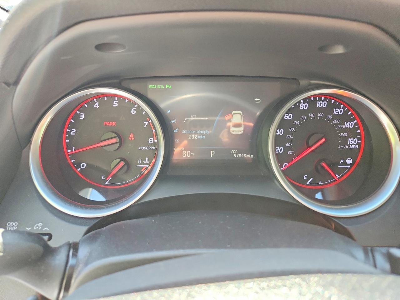 2018 Toyota Camry Xse - zdjęcie 9