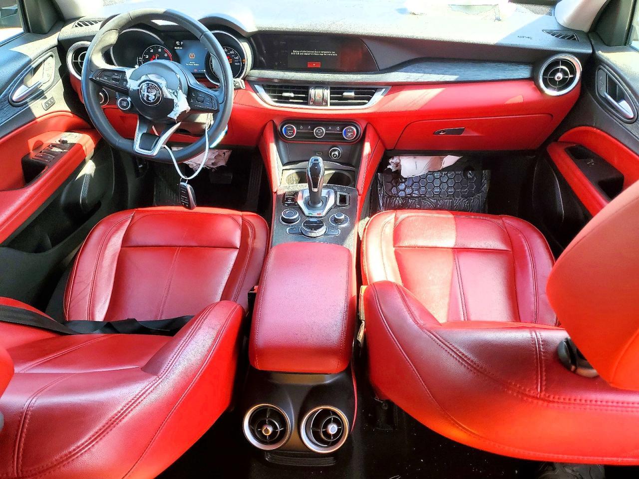2020 Alfa Romeo Stelvio - zdjęcie 8