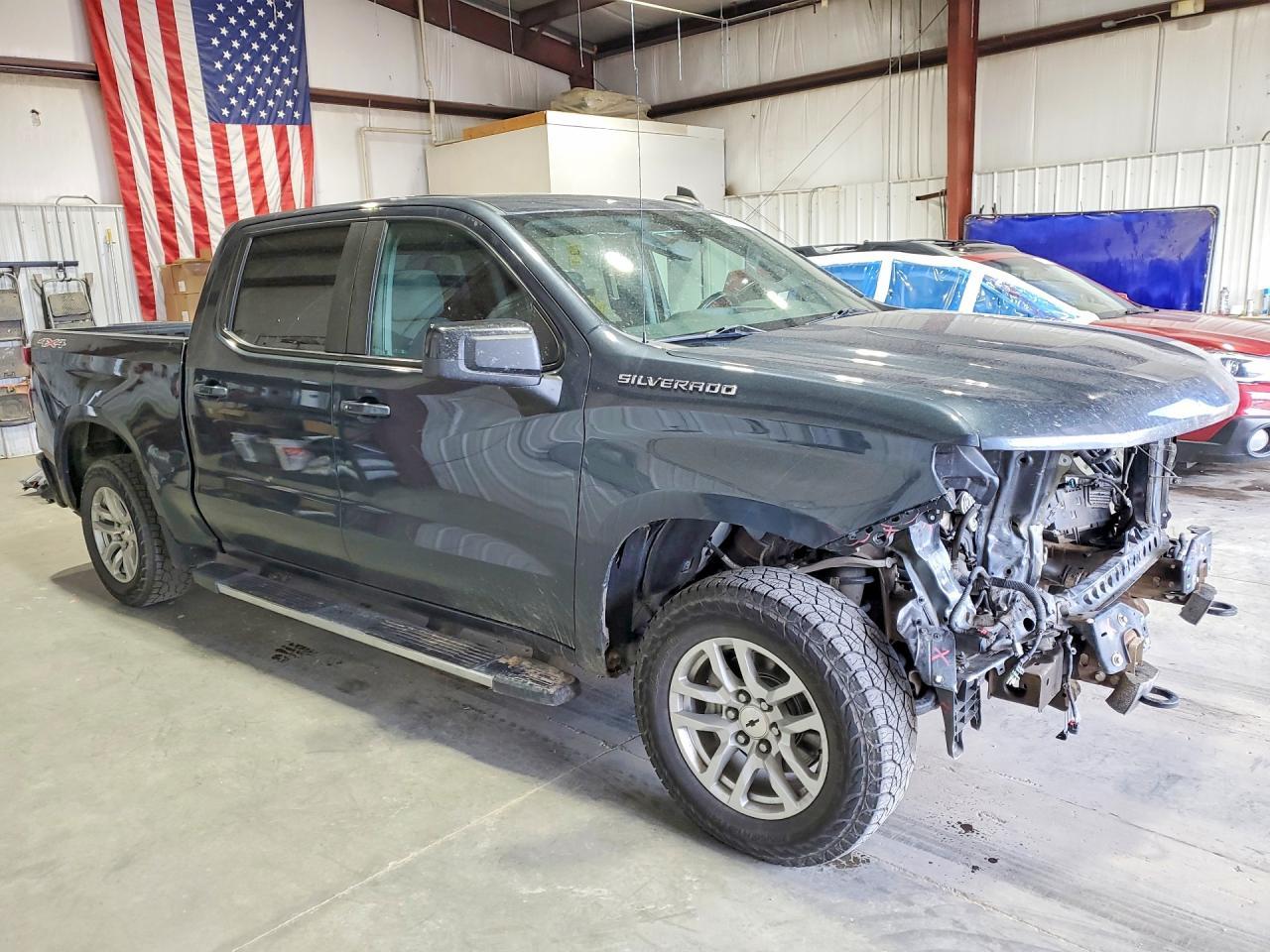 2020 Chevrolet Silverado K1500 Rst - zdjęcie 4