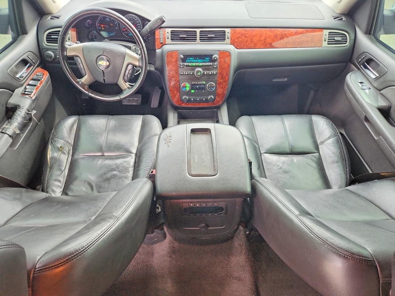 2013 Chevrolet Tahoe C1500 Lt - zdjęcie 8