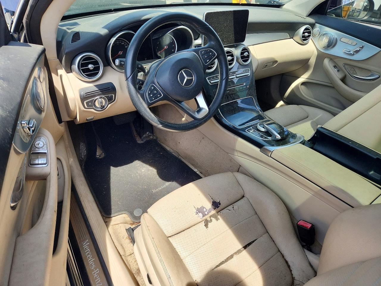 2017 Mercedes-Benz C 300 4Matic - zdjęcie 8