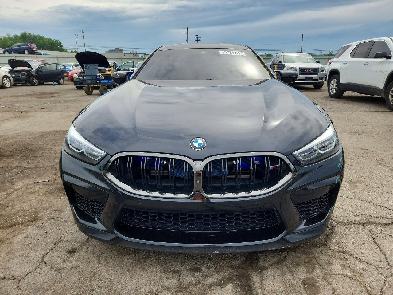 2022 BMW M8 - zdjęcie 5