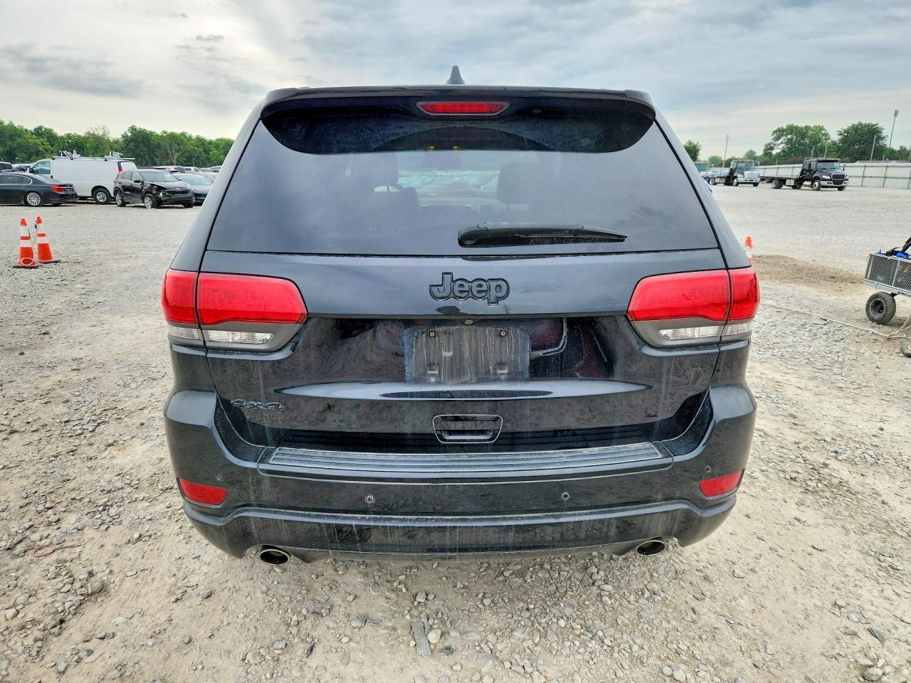 2015 Jeep Grand Cherokee - zdjęcie 6