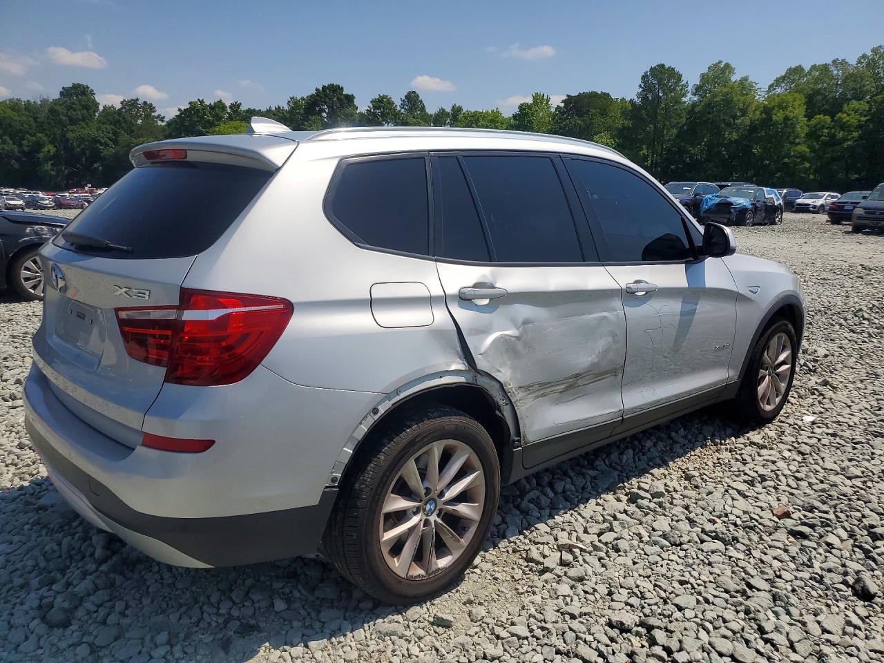 2016 BMW X3 xDrive28I - zdjęcie 3