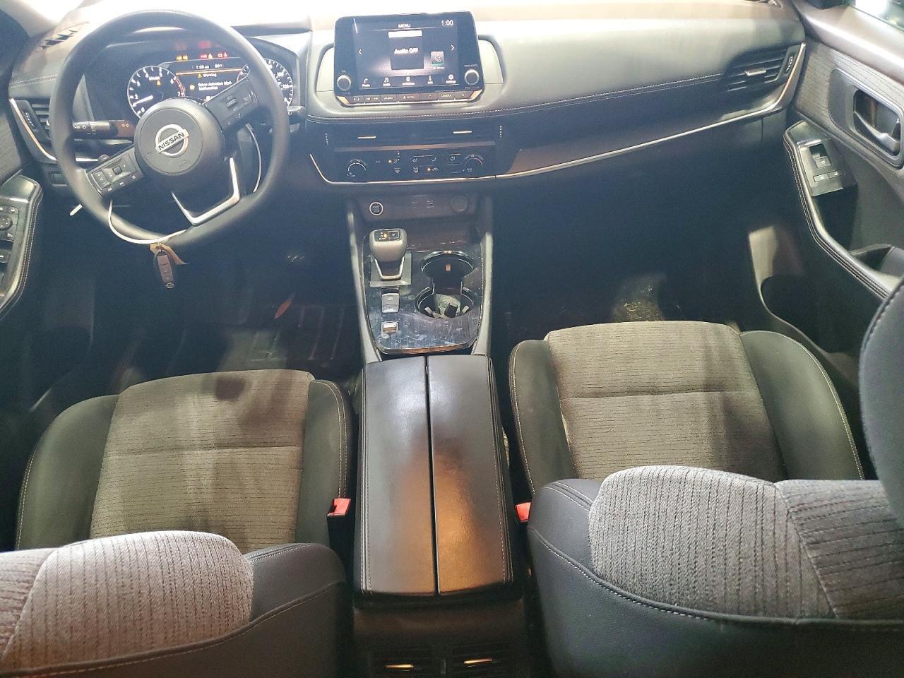 2021 Nissan Rogue S - zdjęcie 8