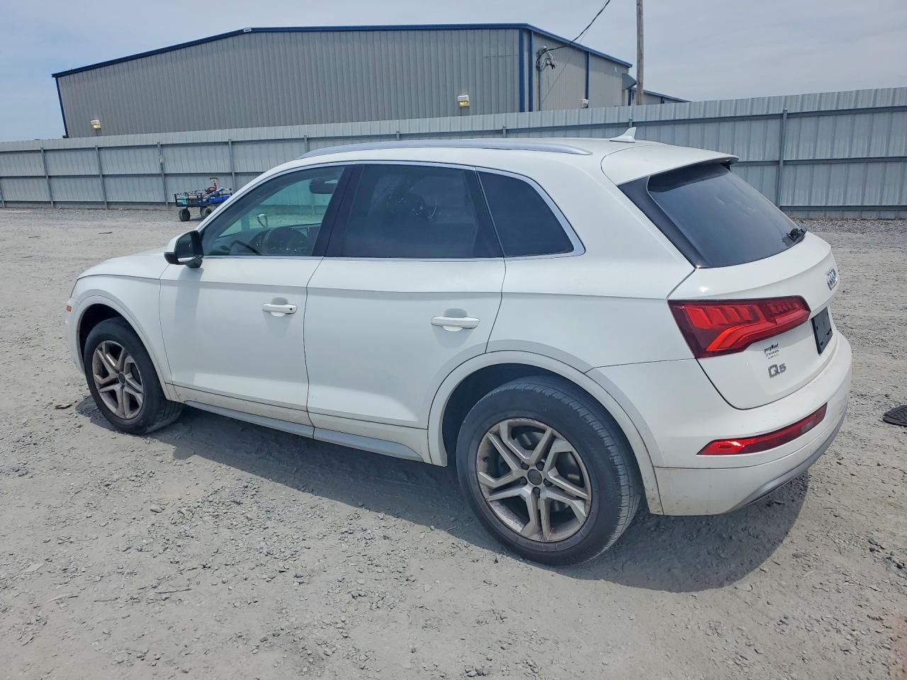 2019 Audi Q5 Premium - zdjęcie 2