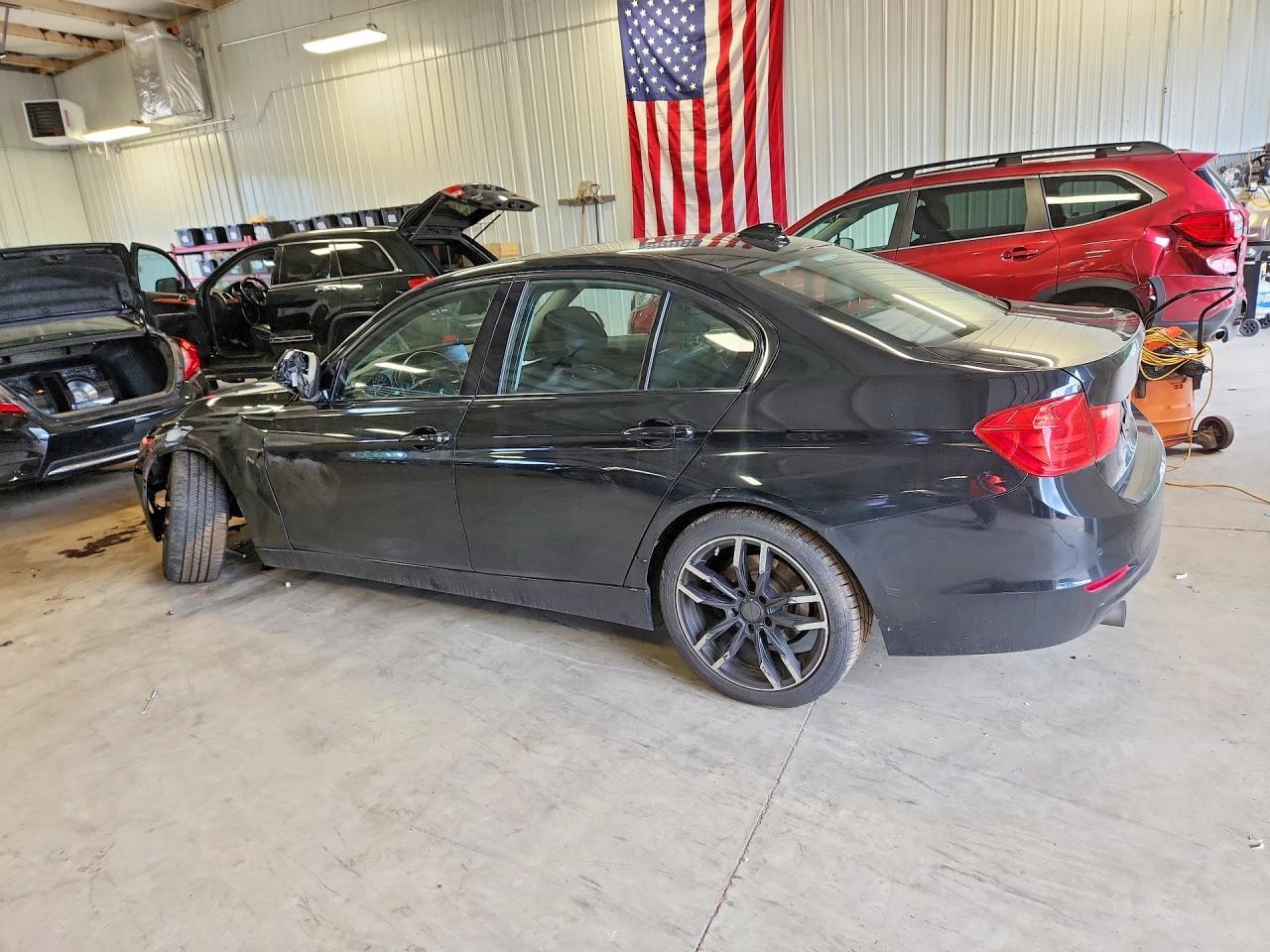 2015 BMW 320 I - zdjęcie 2