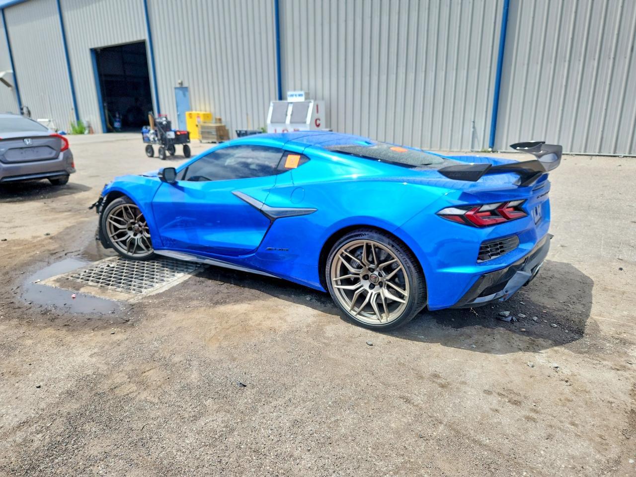 Chevrolet Corvette Coupe - zdjęcie 2