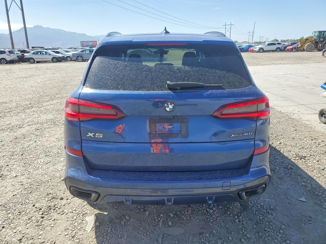 2021 BMW X5 xDrive40I - zdjęcie 6