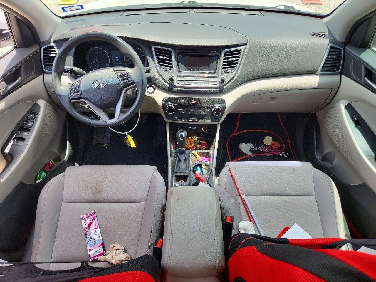2017 Hyundai Tucson Sport - zdjęcie 8