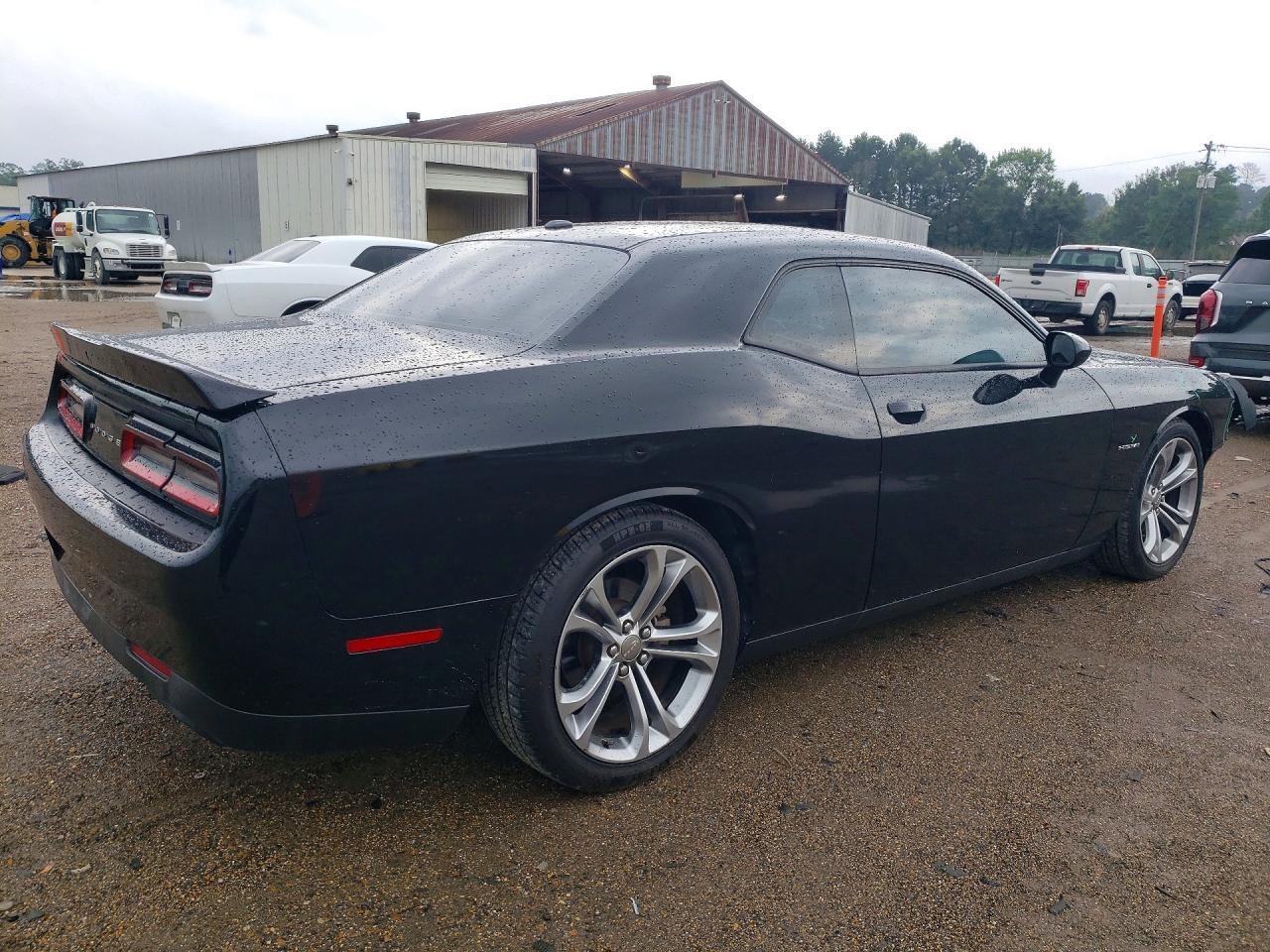 2021 Dodge Challenger R - zdjęcie 3