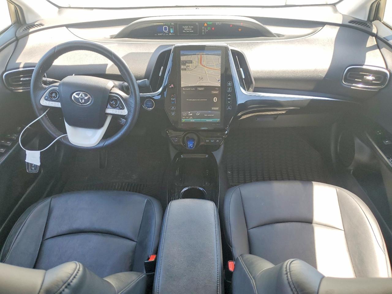 2017 Toyota Prius Prime Premium - zdjęcie 8