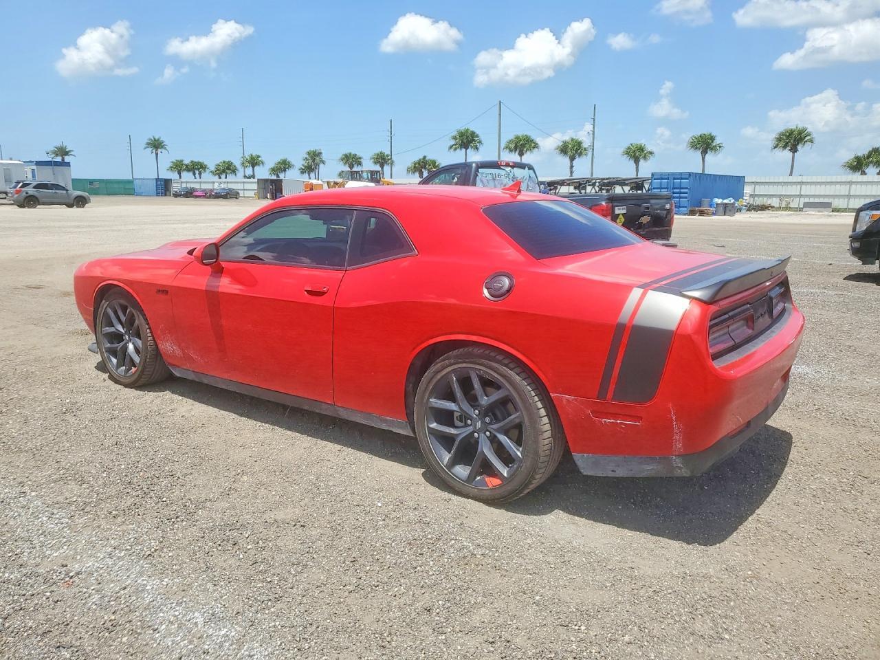 2023 Dodge Challenger R/T - zdjęcie 2
