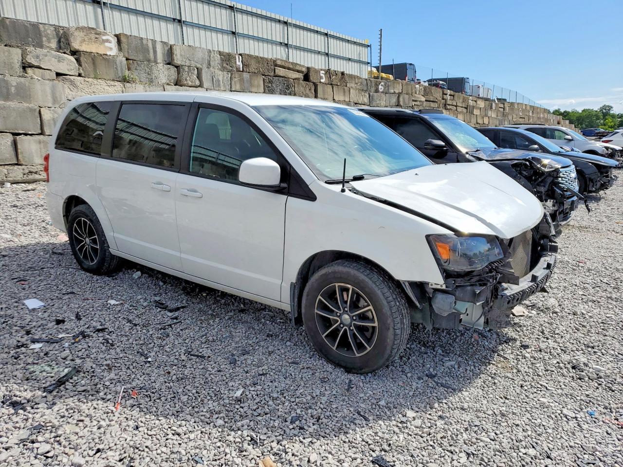 2019 Dodge Grand Caravan Se - zdjęcie 4