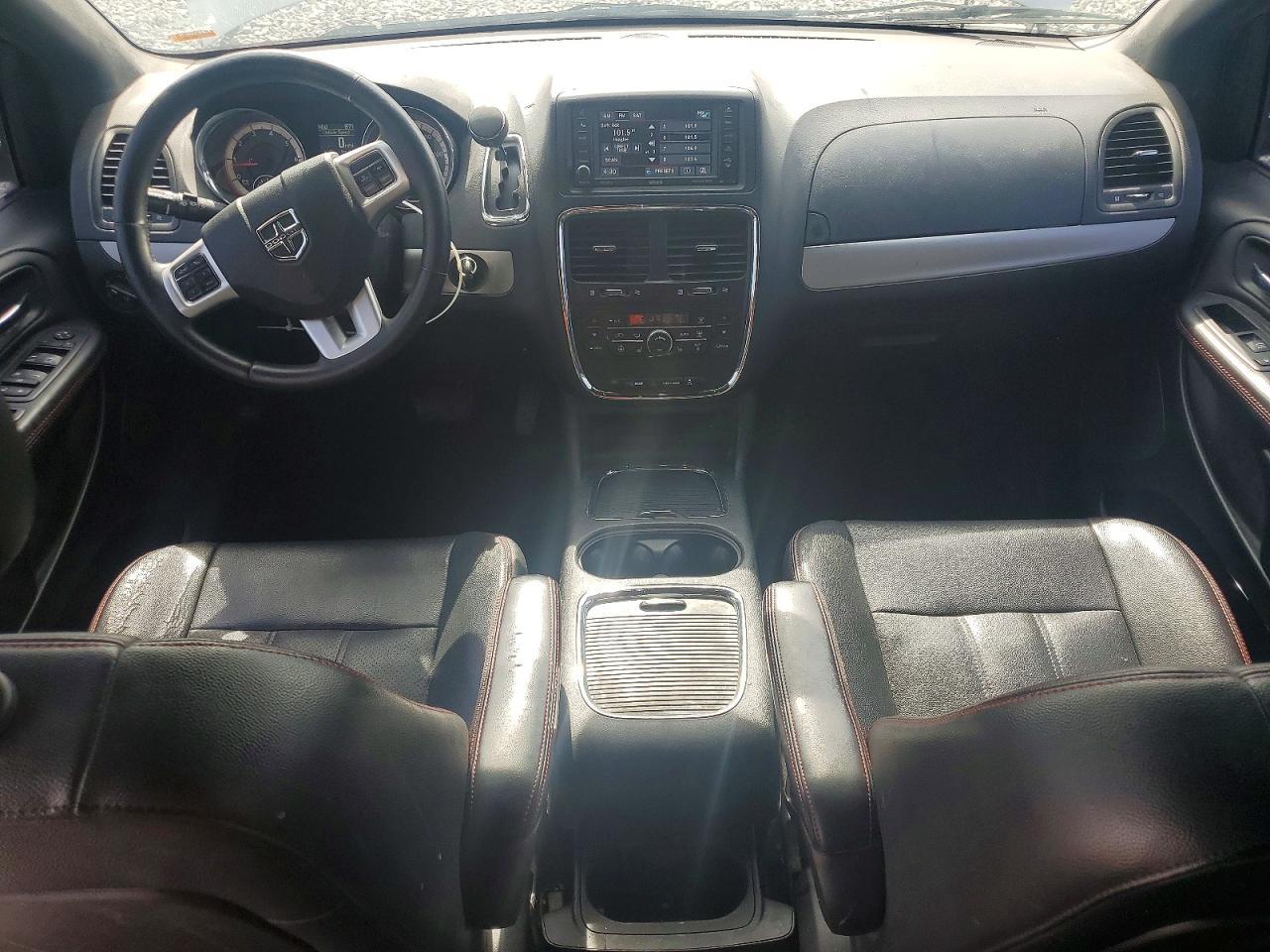 2017 Dodge Grand Caravan Gt - zdjęcie 8
