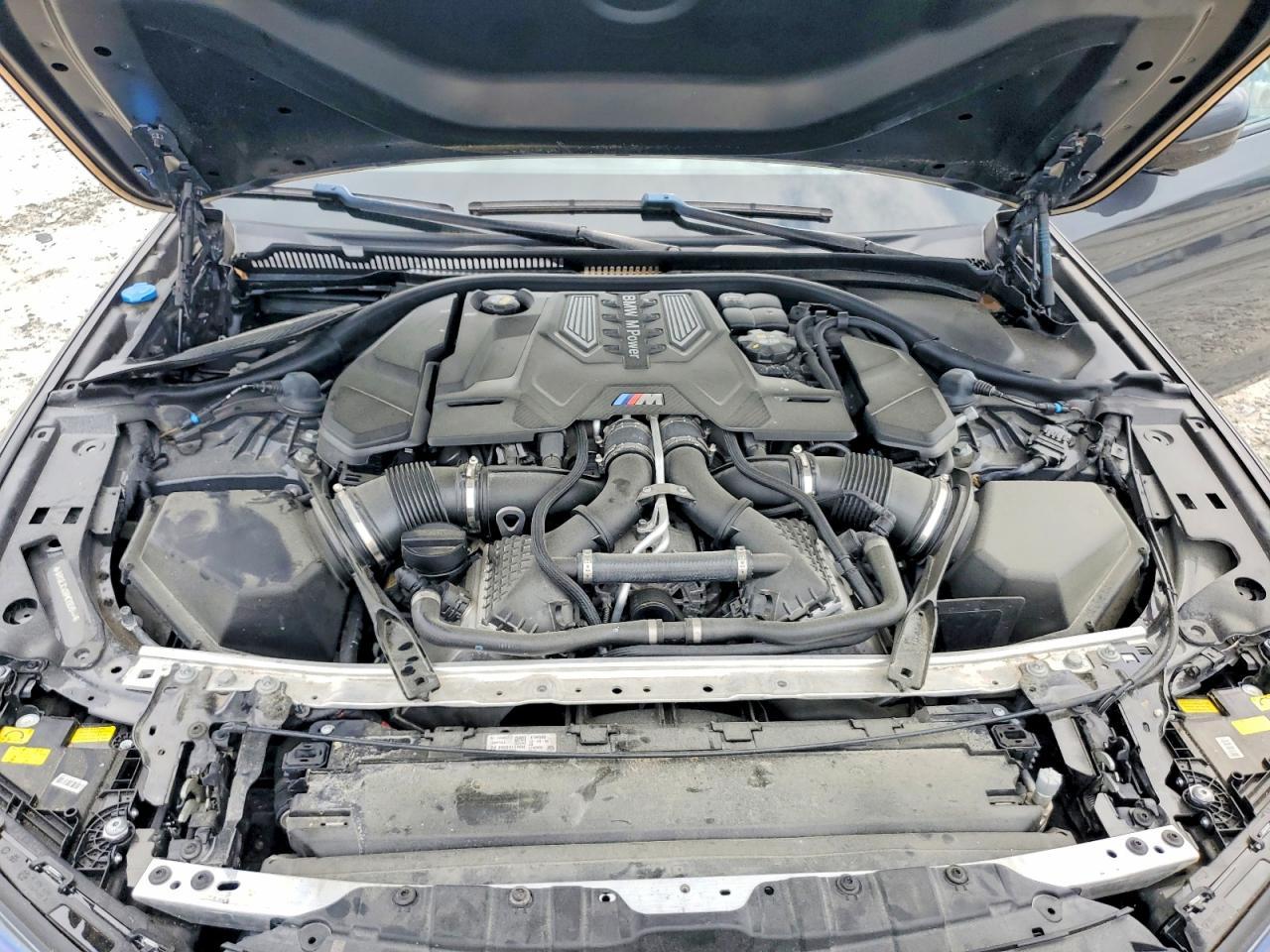 2021 BMW M5 - zdjęcie 11
