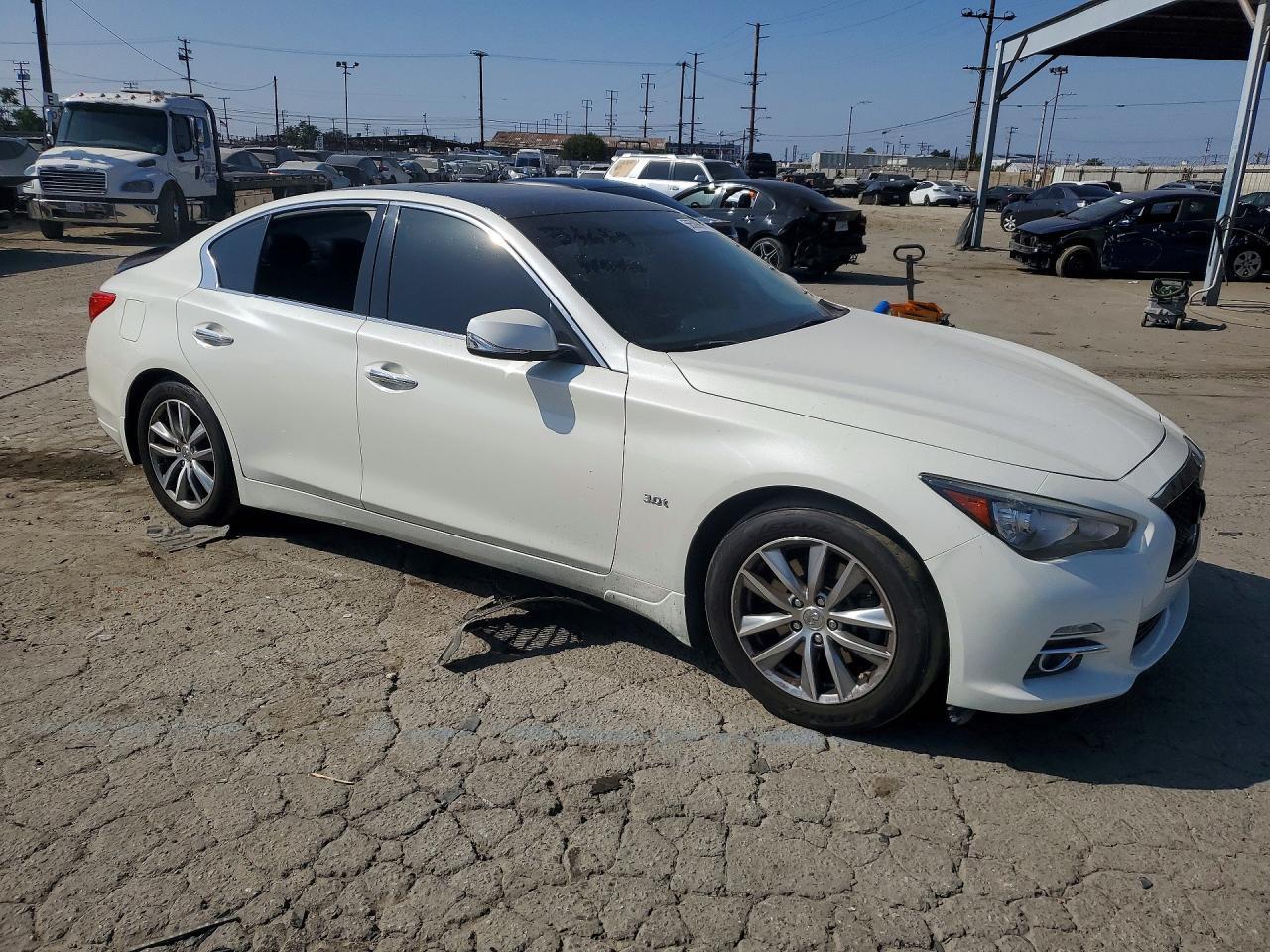 2016 Infiniti Q50 3.0T Premium - zdjęcie 4