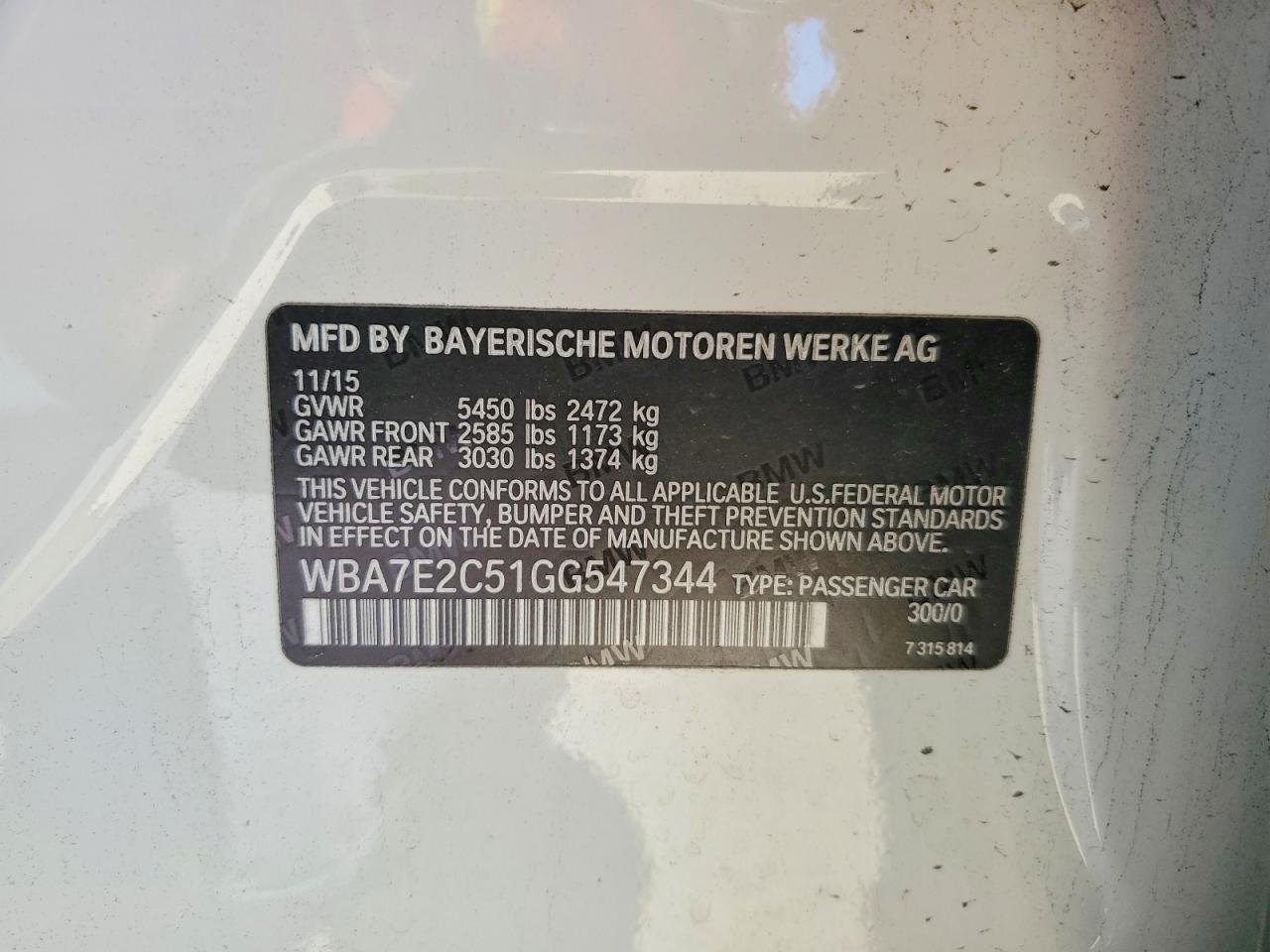 2016 BMW 740 I - zdjęcie 12