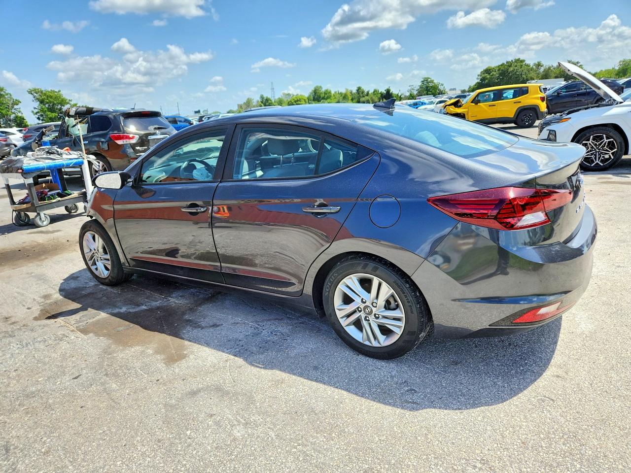 2020 Hyundai Elantra Value Edition - zdjęcie 2