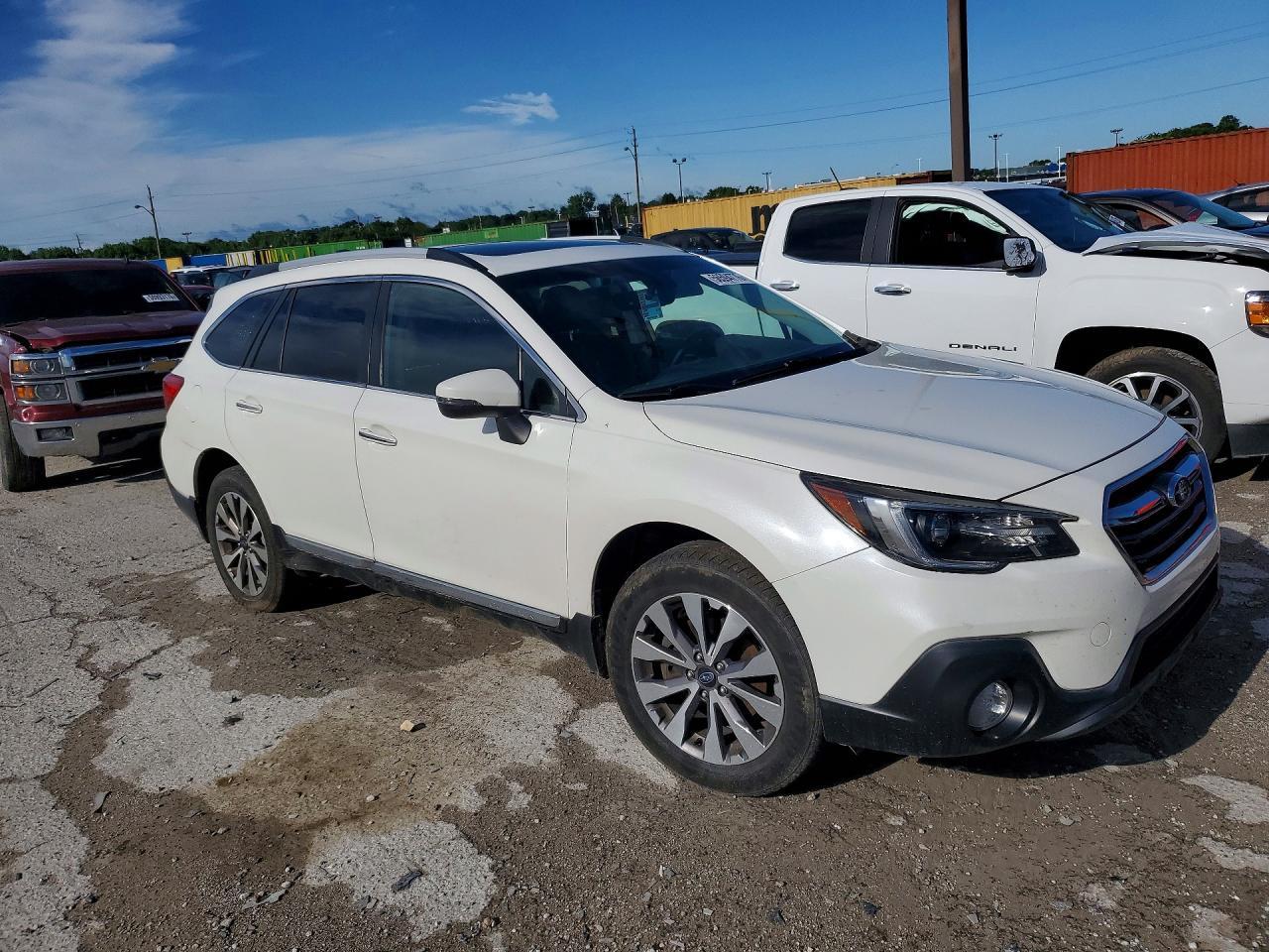 2018 Subaru Outback Touring - zdjęcie 4
