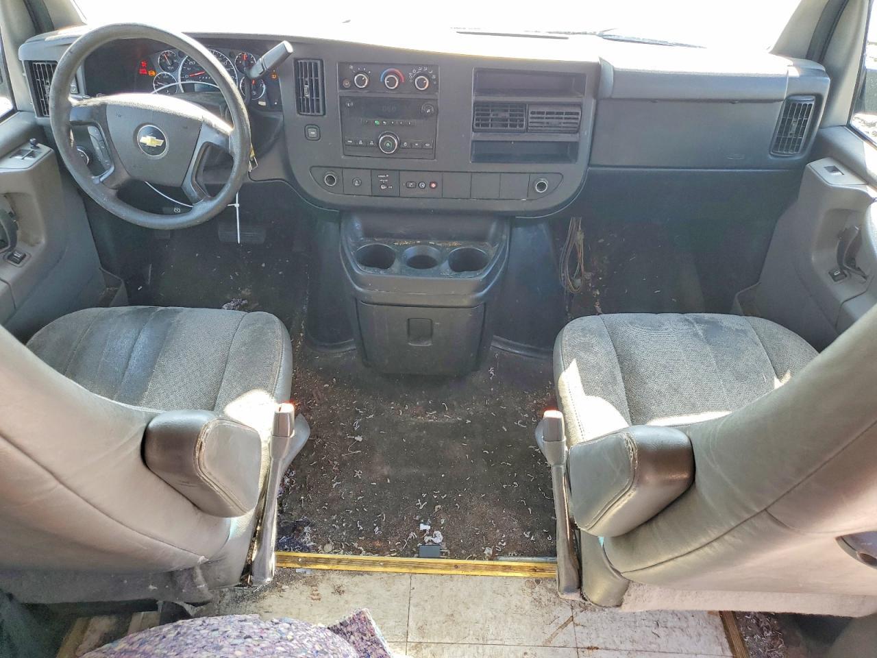 2013 Chevrolet Express G3500 Lt - zdjęcie 8