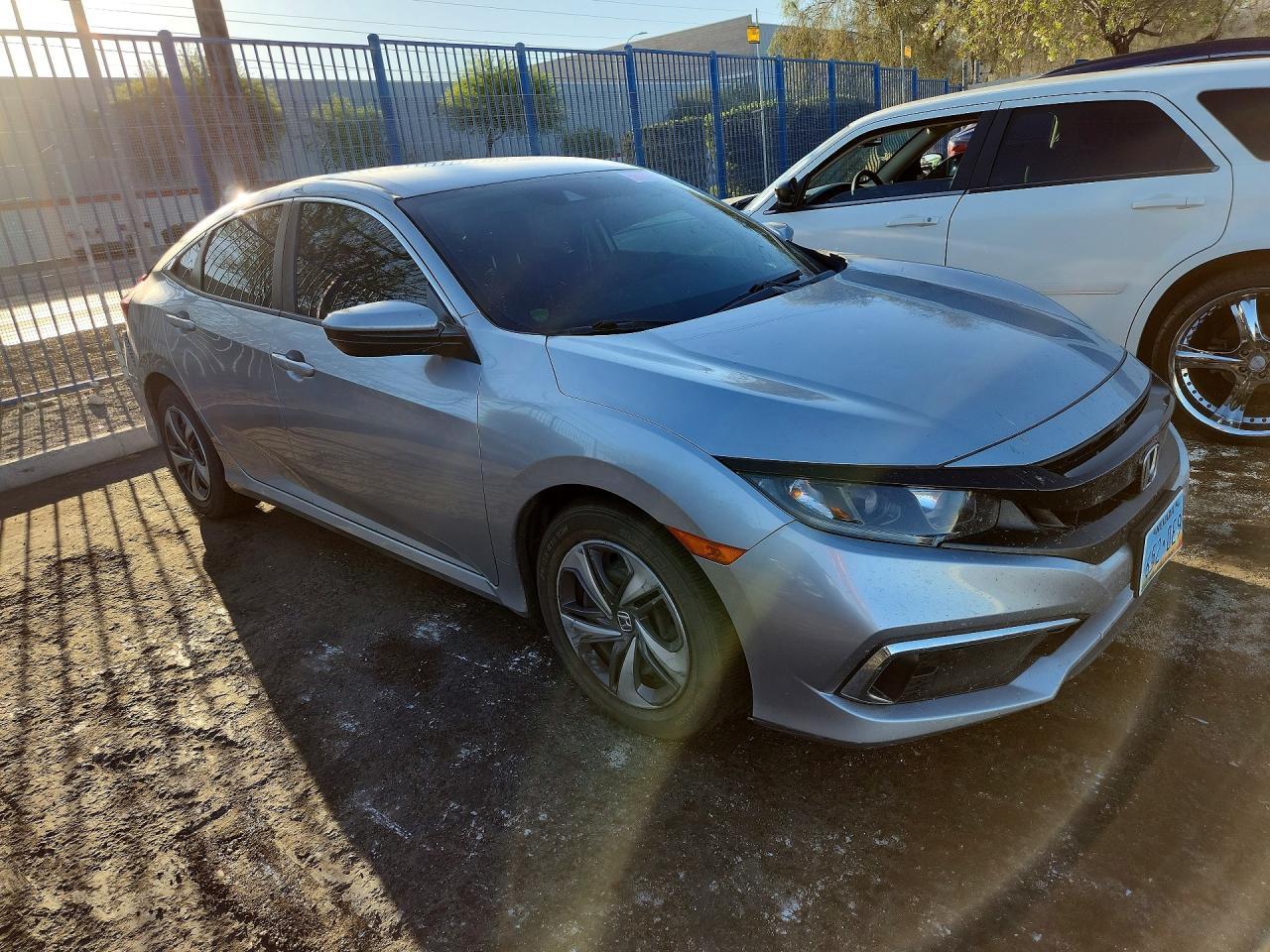 2021 Honda Civic Lx - zdjęcie 4