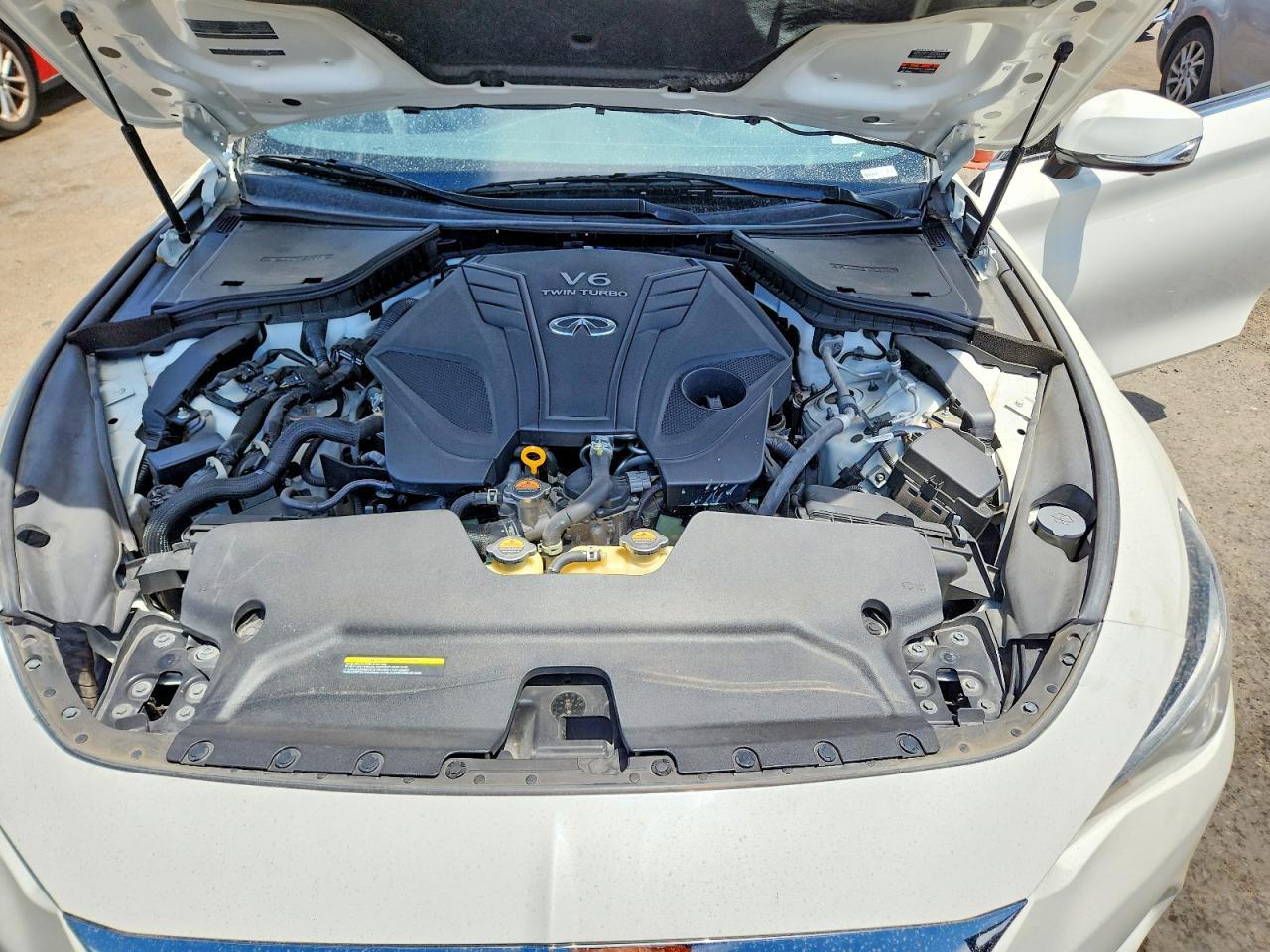 2021 Infiniti Q60 Luxe - zdjęcie 11