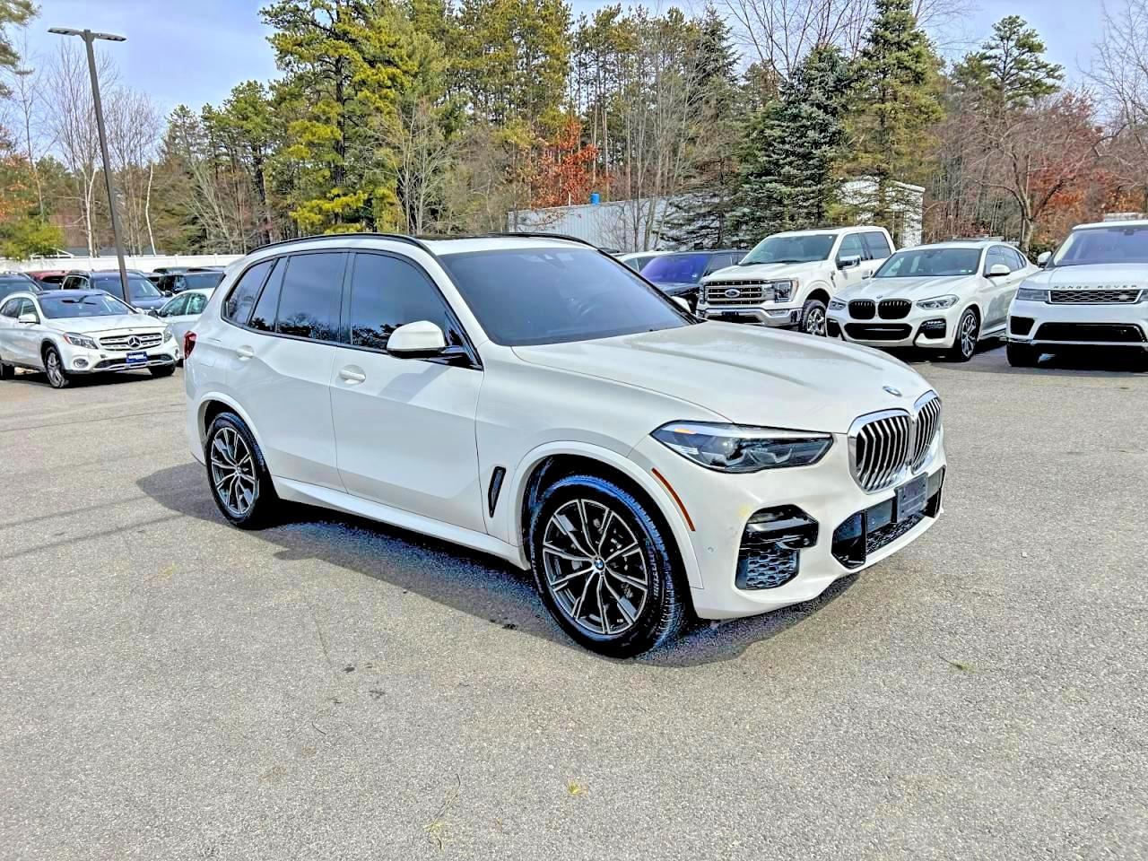 2020 BMW X5 xDrive40I - zdjęcie główne