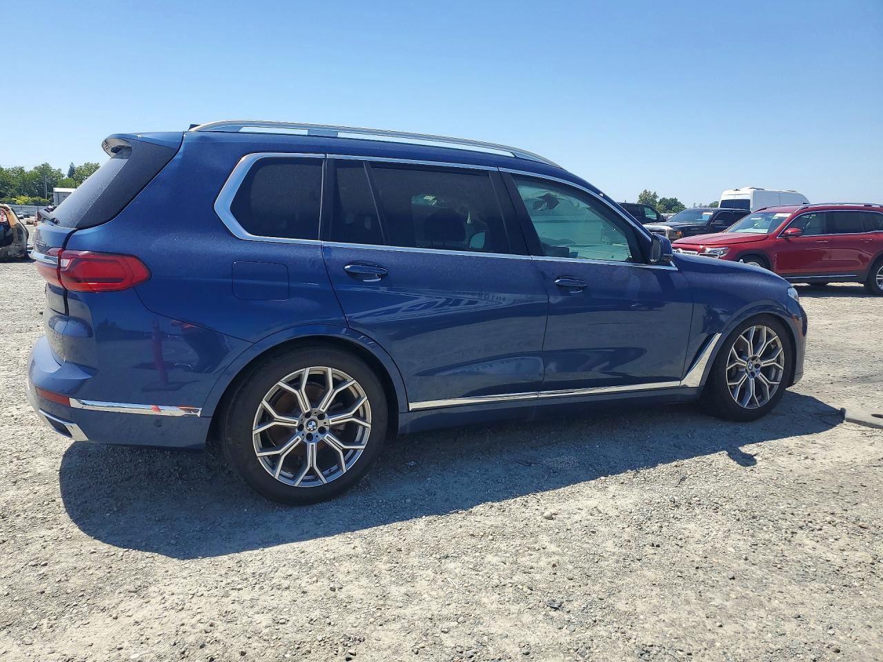 2020 BMW X7 xDrive40I - zdjęcie 3