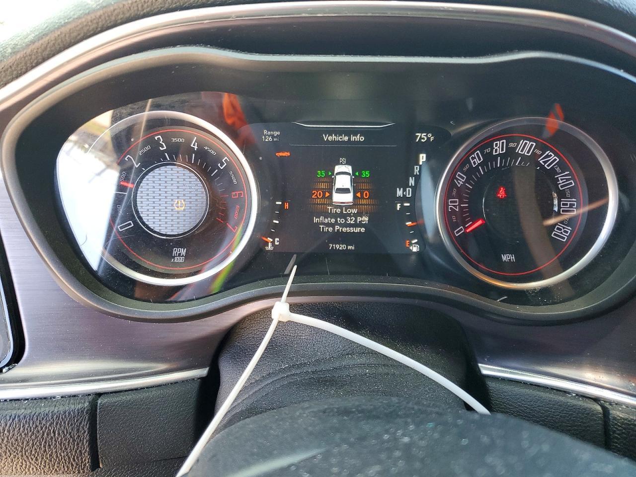 2018 Dodge Challenger R/T 392 - zdjęcie 9
