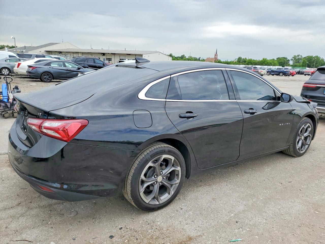 2020 Chevrolet Malibu Lt - zdjęcie 3