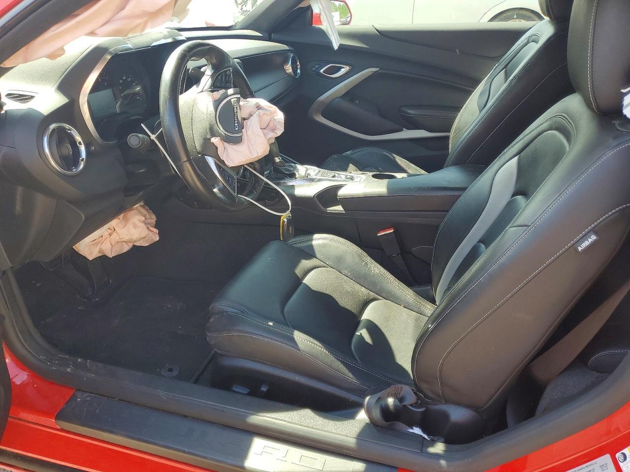 2021 Chevrolet Camaro Lt - zdjęcie 7