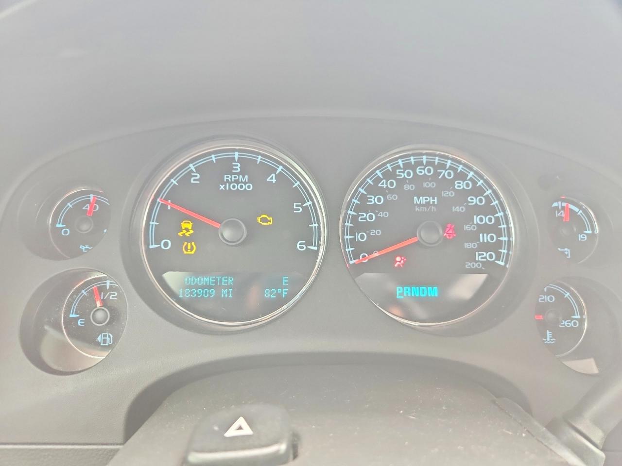 2013 Chevrolet Tahoe C1500 Lt - zdjęcie 9