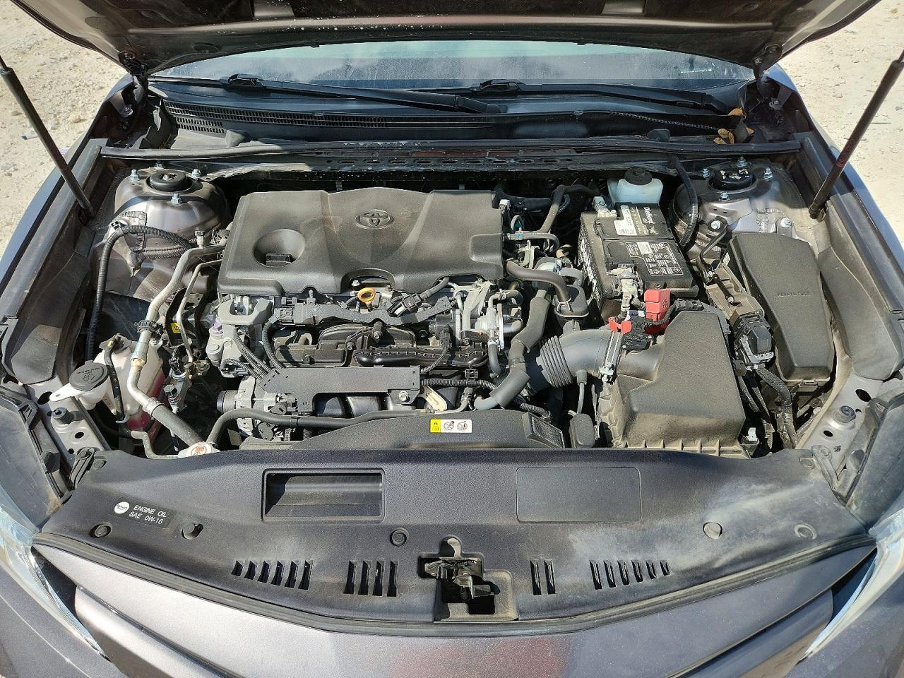 2019 Toyota Camry Le - zdjęcie 11
