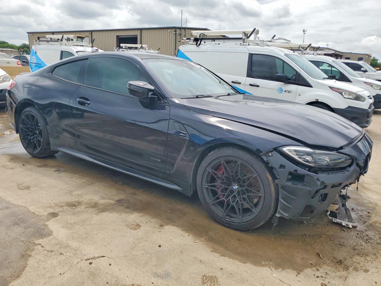 2021 BMW M4 - zdjęcie 4