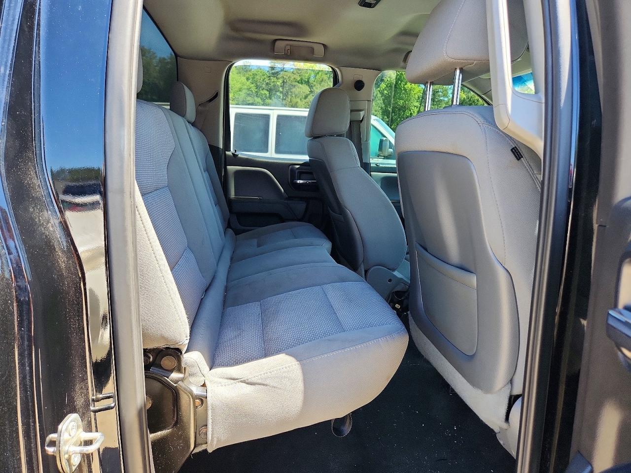 2015 Chevrolet Silverado K1500 - zdjęcie 10