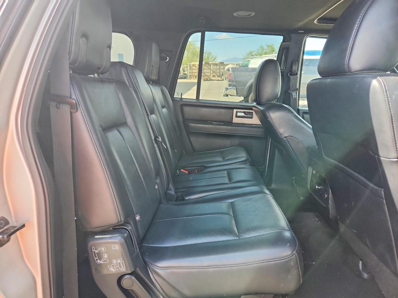 2017 Ford Expedition El Limited - zdjęcie 11