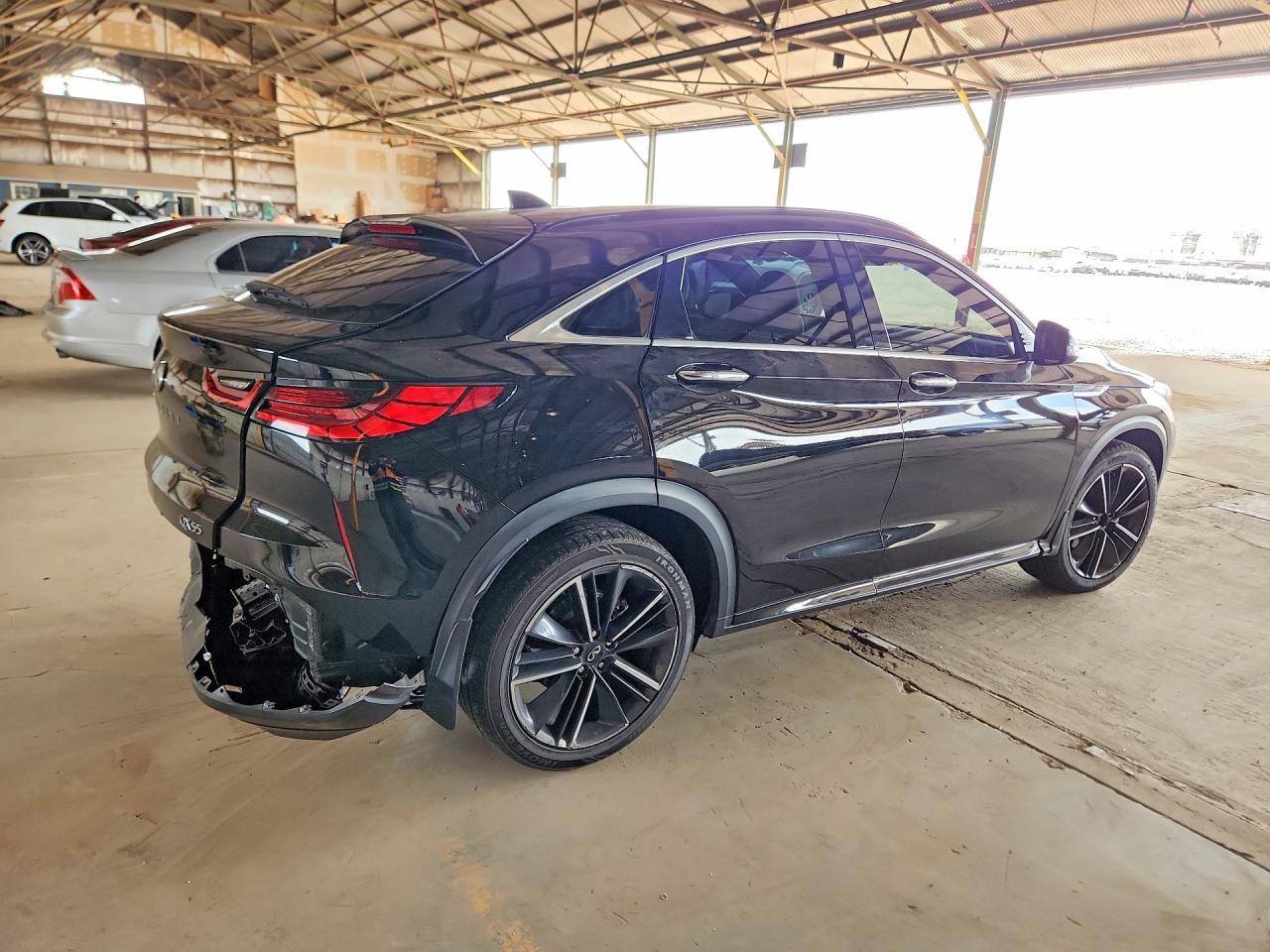 2022 Infiniti Qx55 Luxe - zdjęcie 3