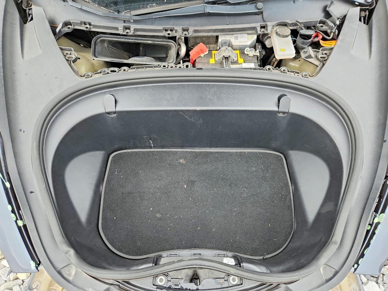 2019 Tesla Model 3 - zdjęcie 11