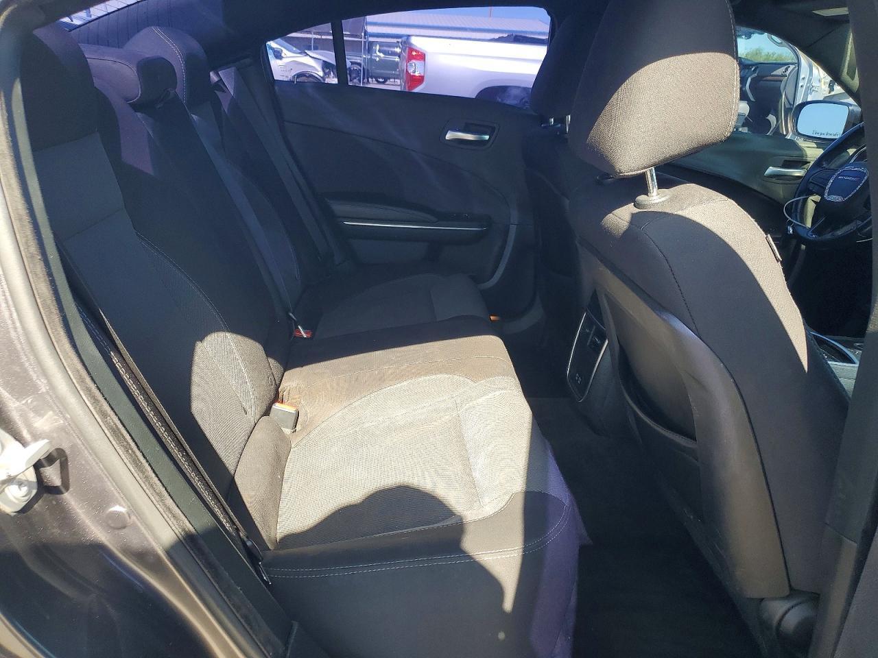 2018 Dodge Charger Sxt - zdjęcie 10