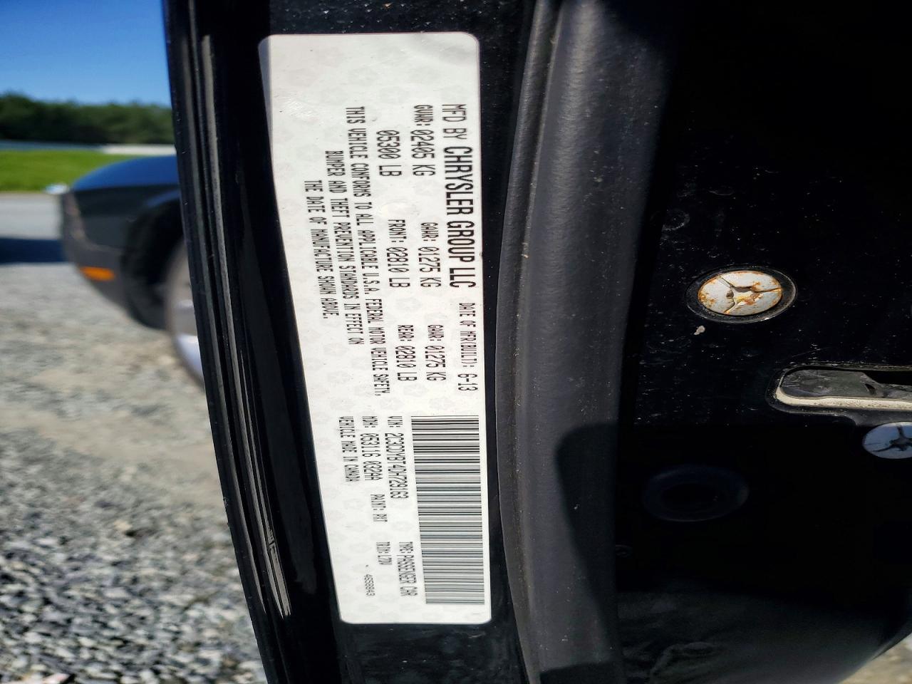 2013 Dodge Challenger R/T - zdjęcie 12