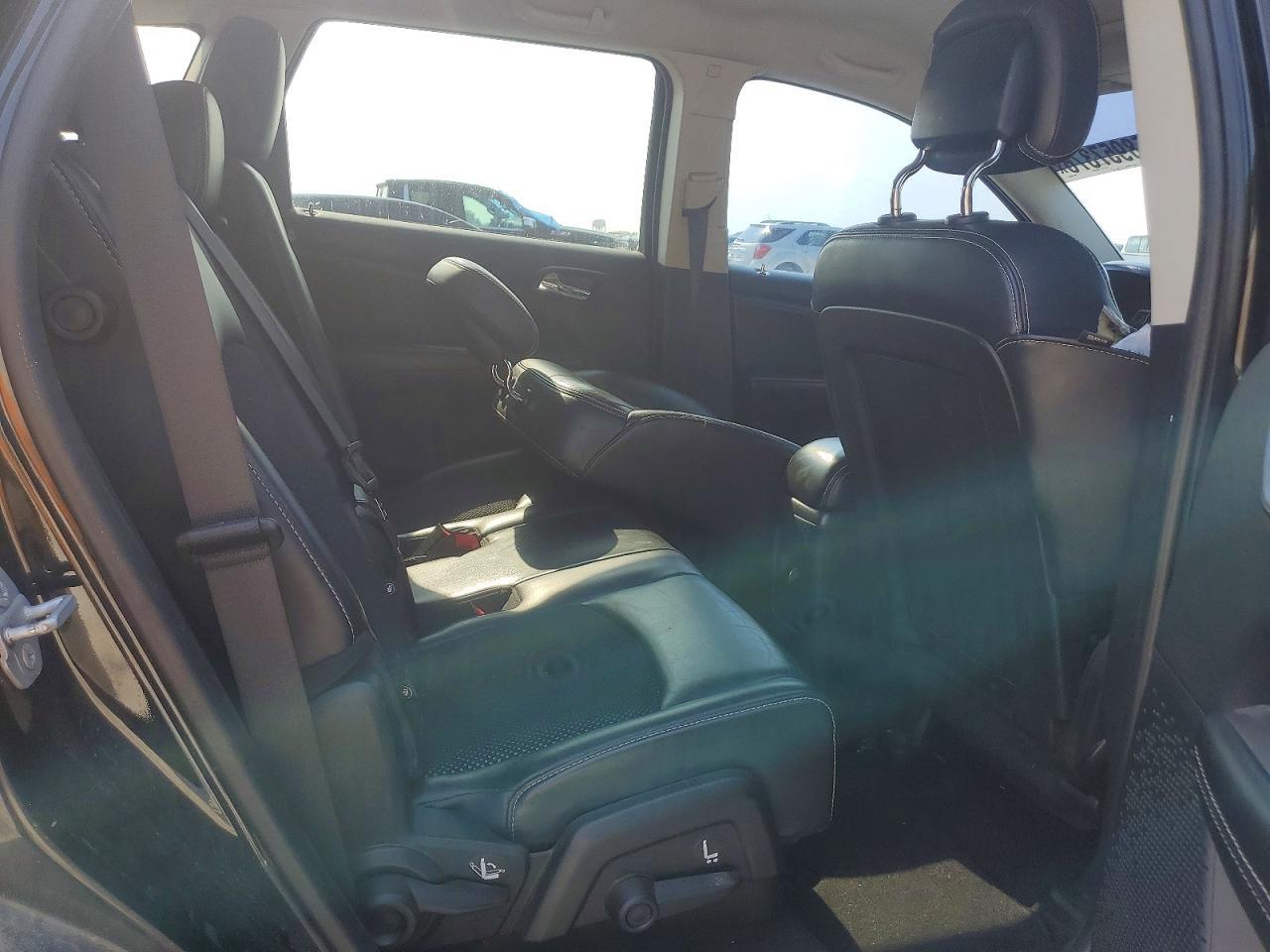 2015 Dodge Journey Crossroad - zdjęcie 11